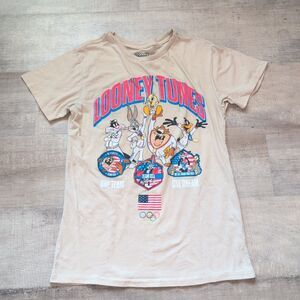 Looney Tunes Team USA Olympic T Shirt Size M Men’s  2024
